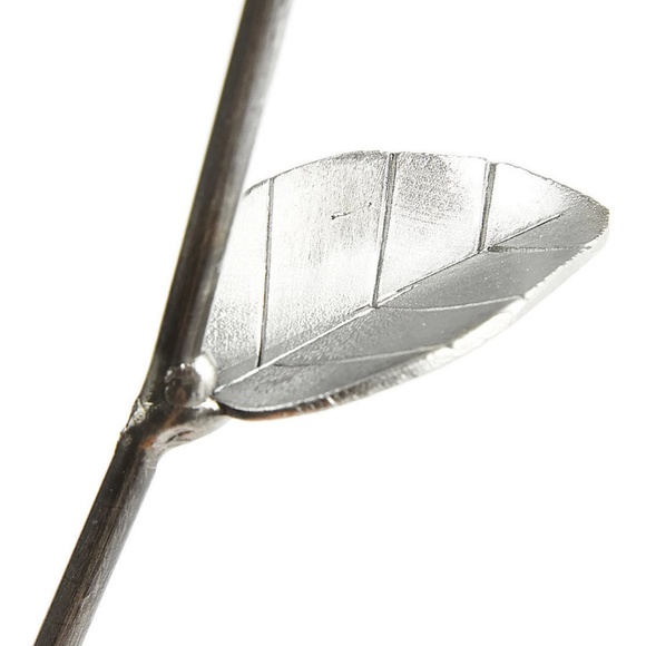 Scrap Metal Art Welded Steel Rose and Vase - Picture 4 of 8